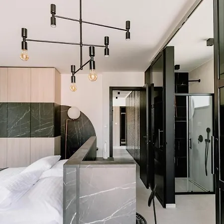 Domina By 4* سريما