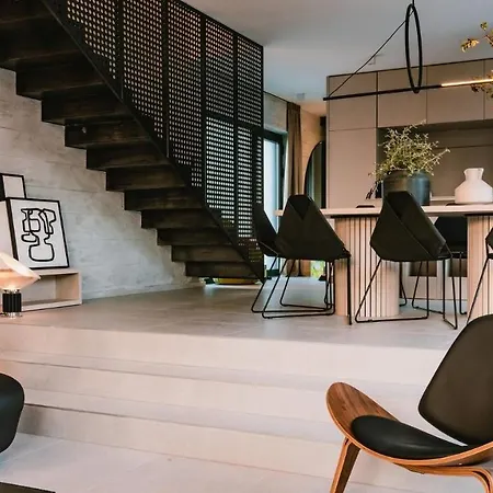 Domina By بيت ضيافة سريما