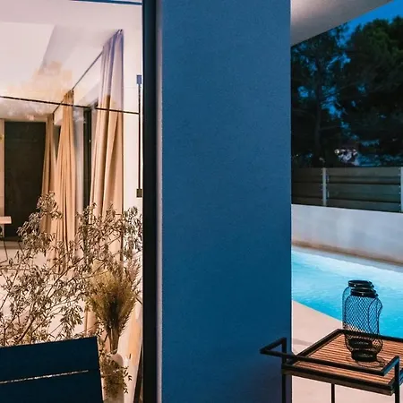 بيت ضيافة Domina By