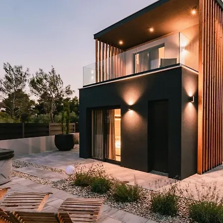 Guest house Domina By