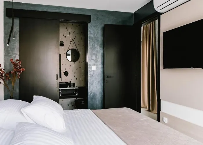 게스트하우스 Domina By 4*