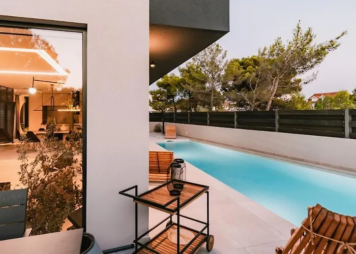 Domina By 게스트하우스 스리마